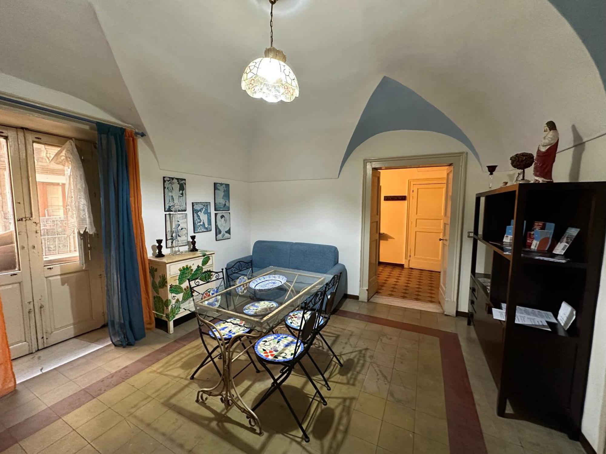 Appartamento Oldtown Centro Storico Катания Екстериор снимка
