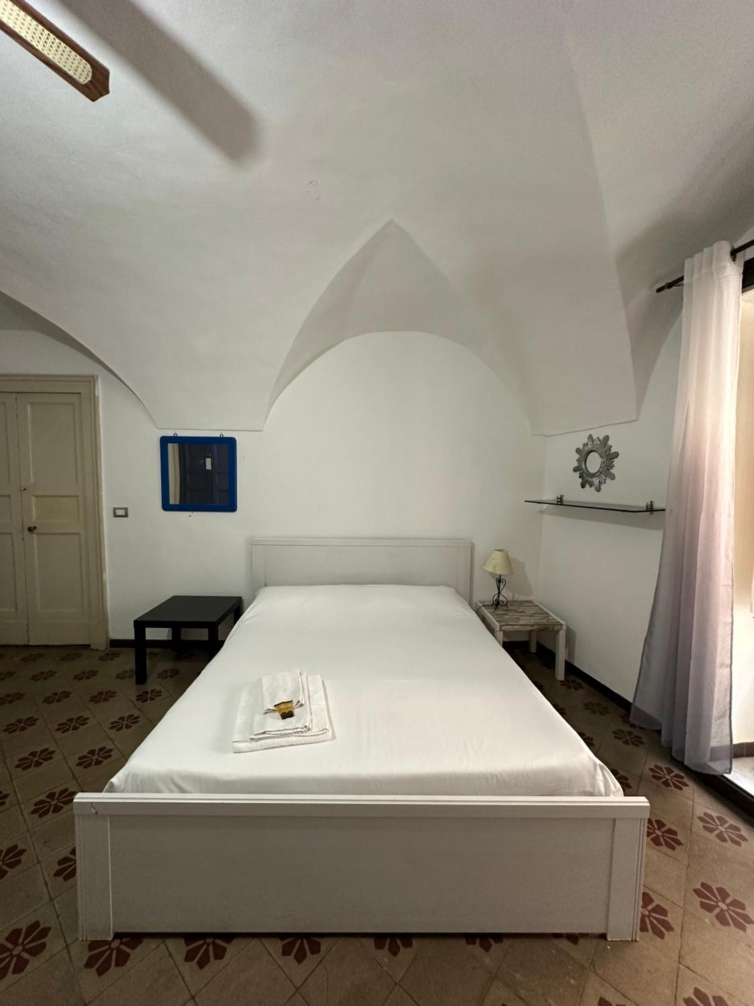 Appartamento Oldtown Centro Storico Катания Екстериор снимка